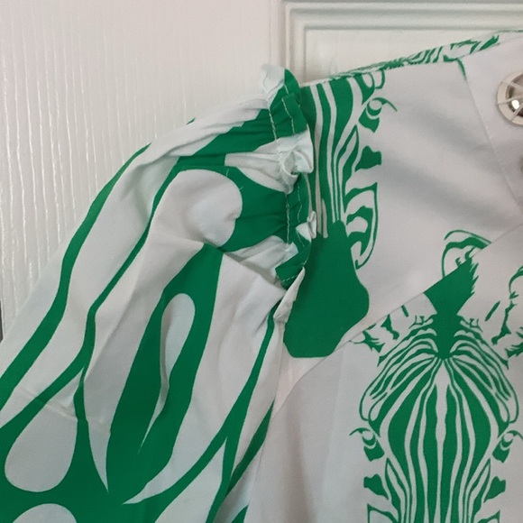 Women’s Sheridan French Cotton Blend Blouse White & Green w/Zebra Design Sz. S - Picture 3 of 9